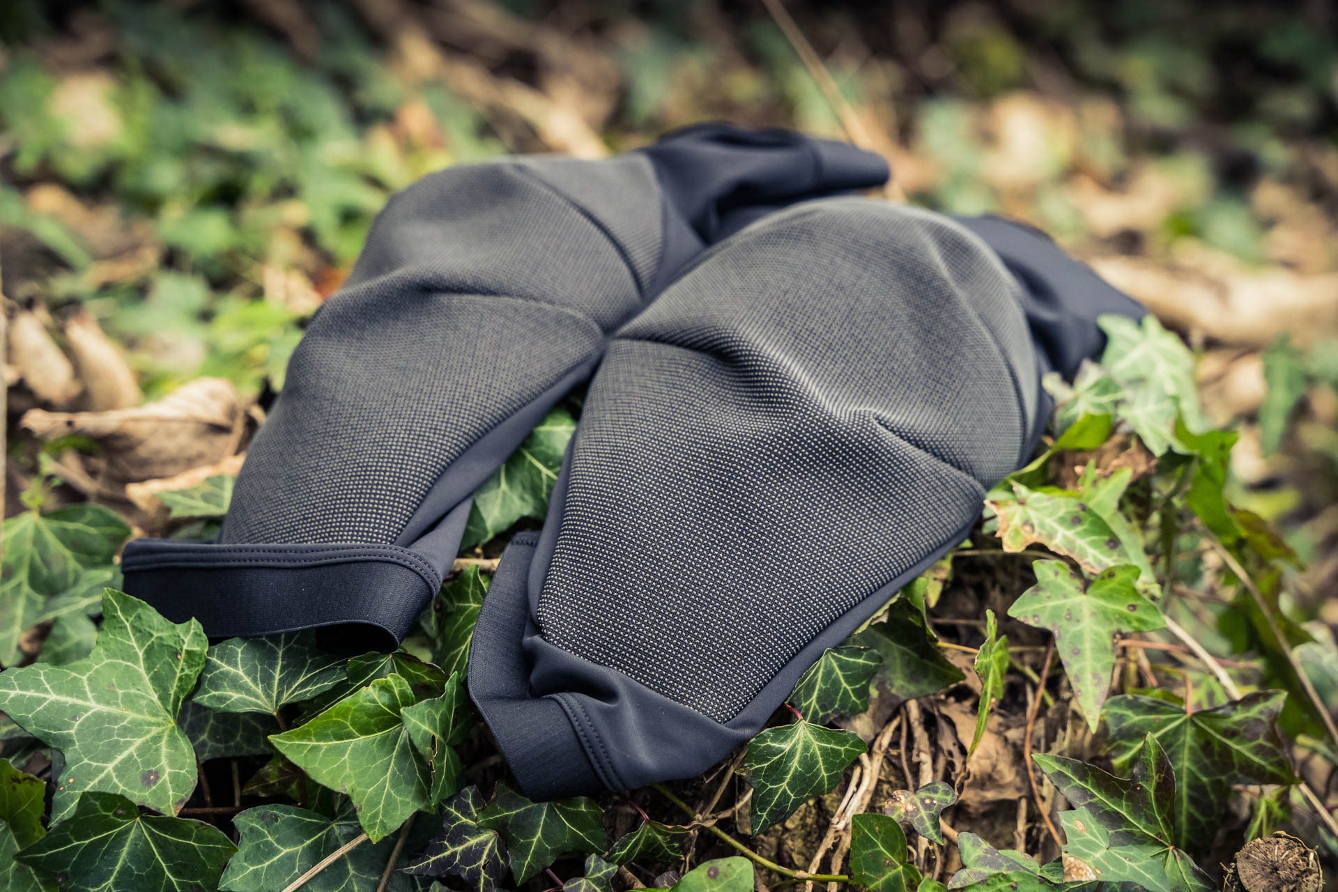 Review: Rapha's Trail Pants & Knee Pads Are Impossibly Comfy