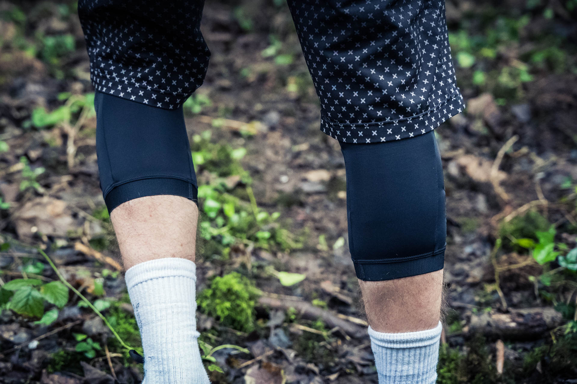 Rapha Trail knee Pads